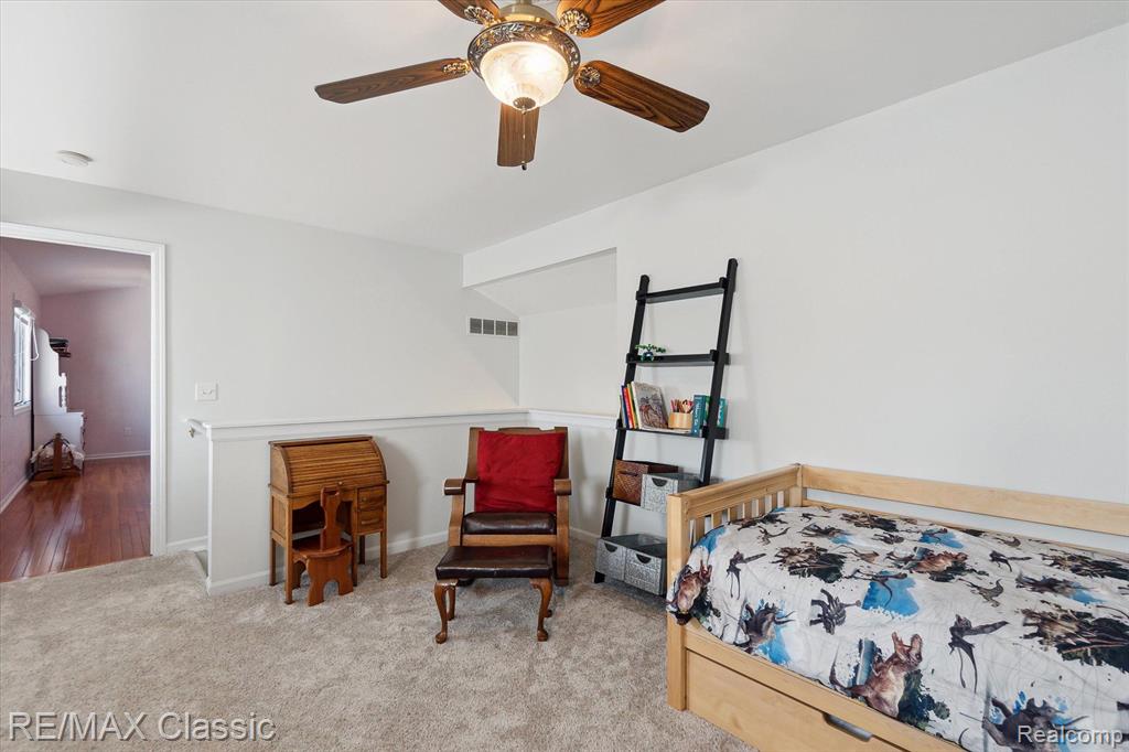 1202 ARBOR RIDGE Drive, 2, Brighton, MI 48116 — Photo 26