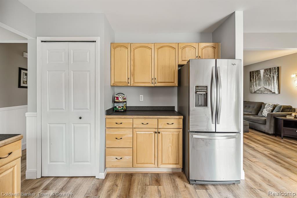 915 TANAGER Trail, Howell, MI 48843 — Photo 13