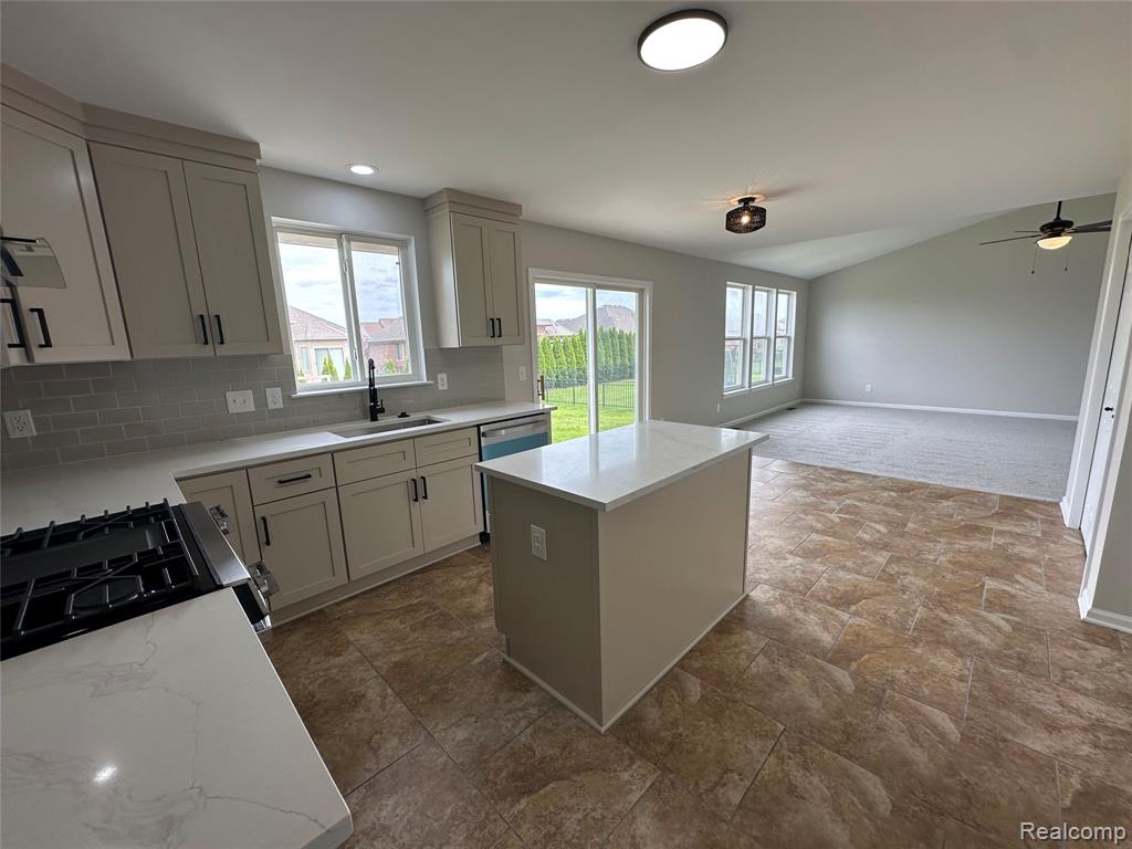 56602 Winding Creek Drive, Macomb, MI 48042 — Photo 13