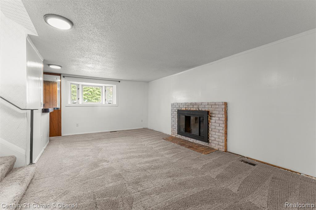 12345 Bedford Drive, Southgate, MI 48195 — Photo 17