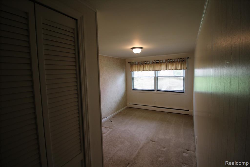 124 E Lafayette Street, Milford, MI 48381 — Photo 16