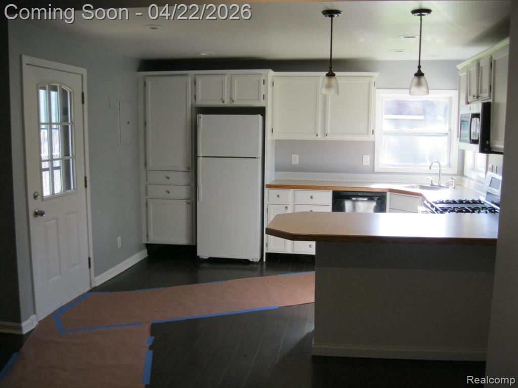 4916 Hillock, Highland, MI 48356 — Photo 13