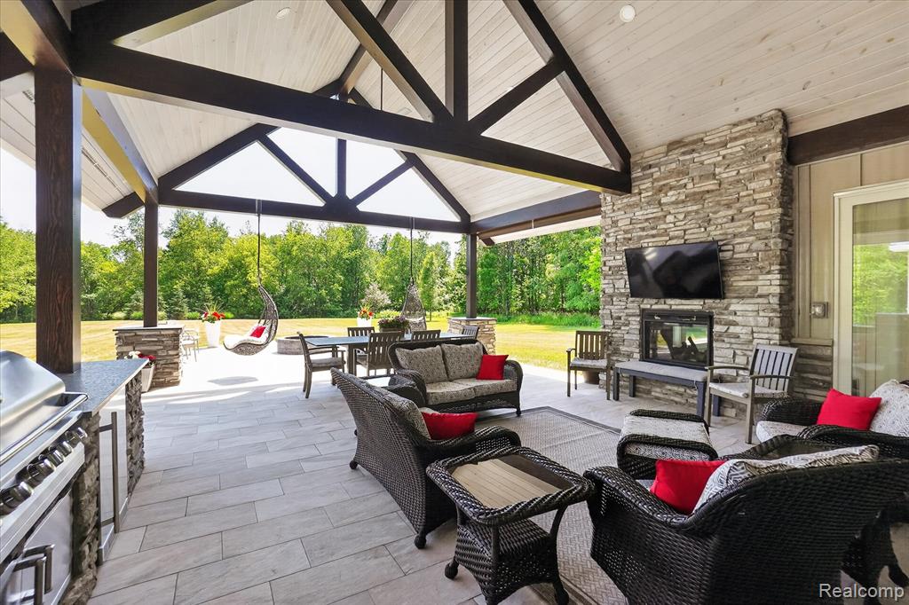 10500 W Grand River Road, Fowlerville, MI 48836 — Photo 17