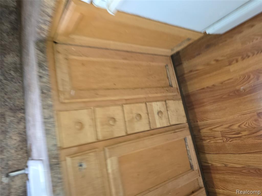 140 HUBBARD Street, Garden City, MI, 00000