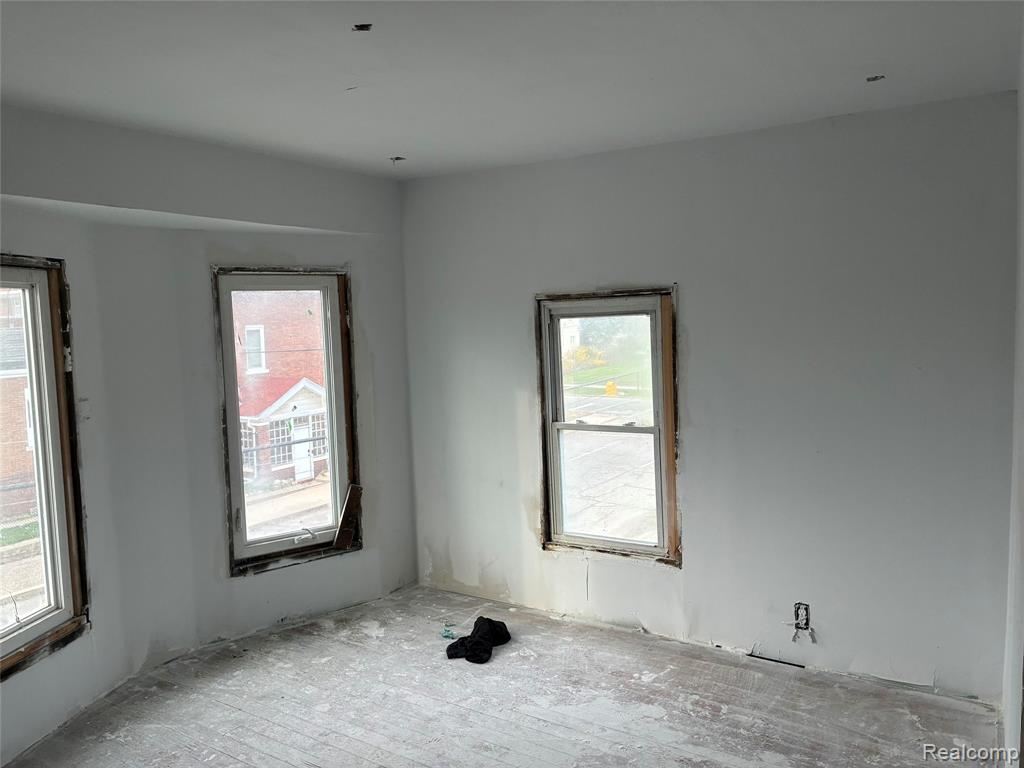 9940 Charlevoix Street, Detroit, MI 48214 — Photo 9