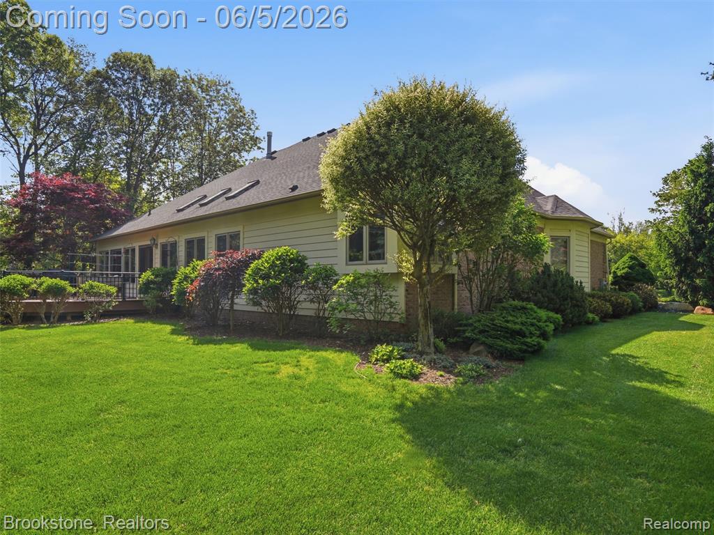 9523 Quail Ridge Run, Brighton, MI 48114 — Photo 48