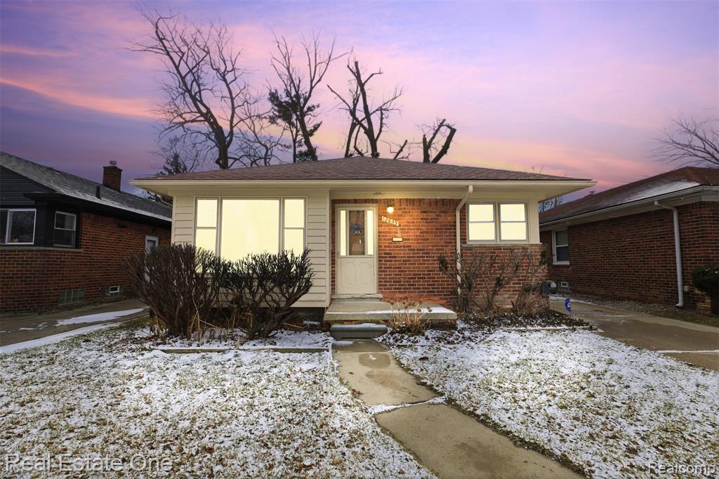 12835 Oak Park Boulevard, Oak Park, MI 48237 — Photo 37