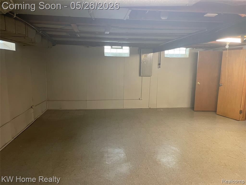 16853 Lincoln Avenue, Eastpointe, MI 48021 — Photo 19