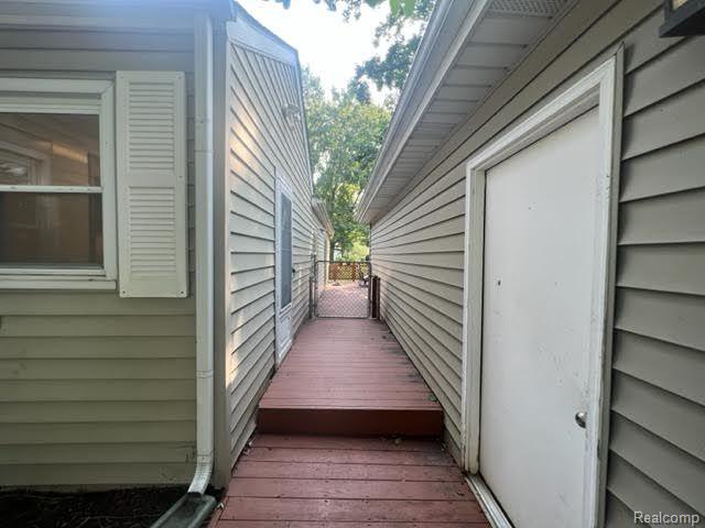 9024 MARLOWE Avenue, Plymouth, MI 48170 — Photo 22