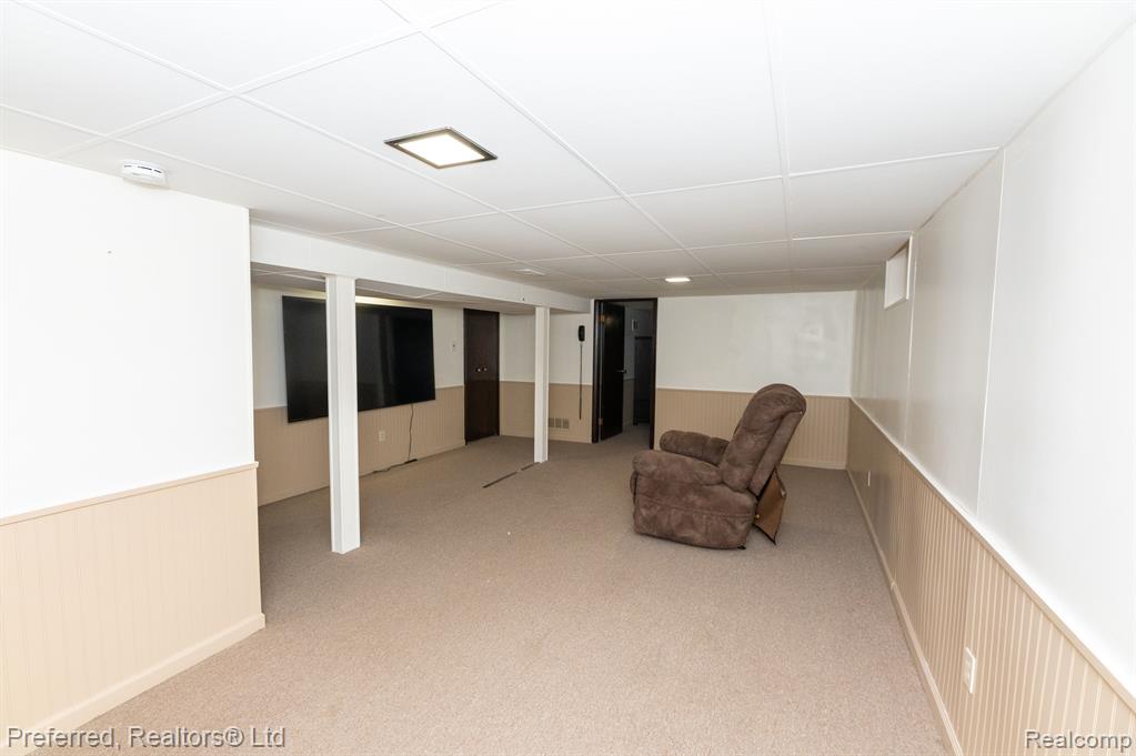 7252 LUANA Avenue, Allen Park, MI 48101 — Photo 23