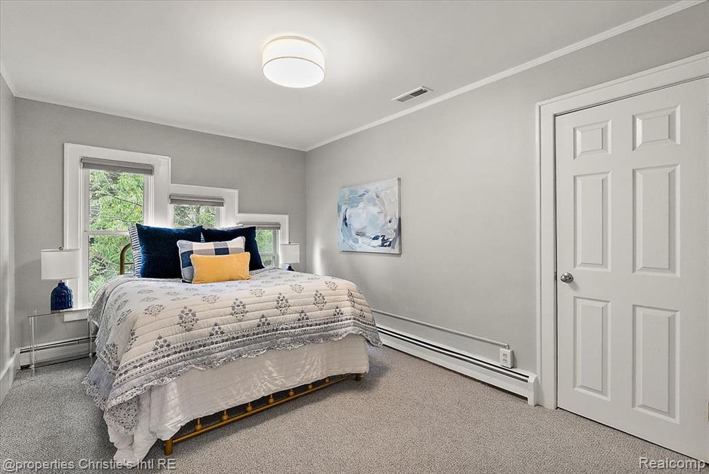 568 Saint Clair Avenue, Grosse Pointe, MI 48230 — Photo 20