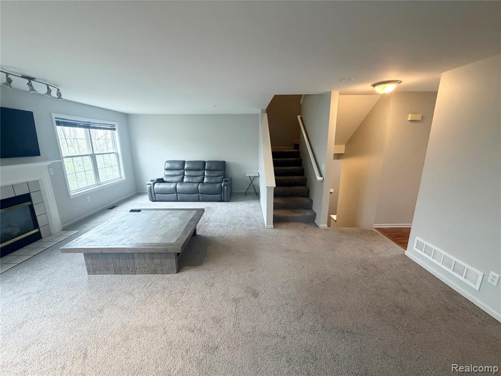 3044 Barclay Way - Photo 5