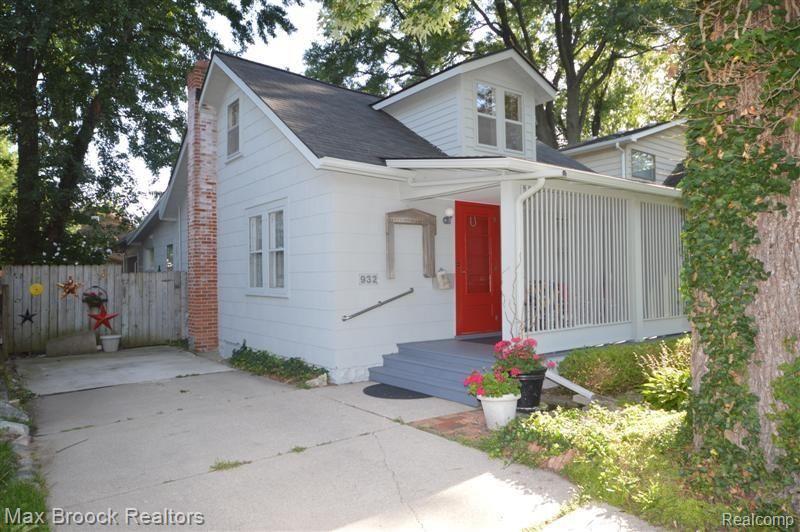 932 Humphrey, Birmingham, MI 48009 — Photo 9
