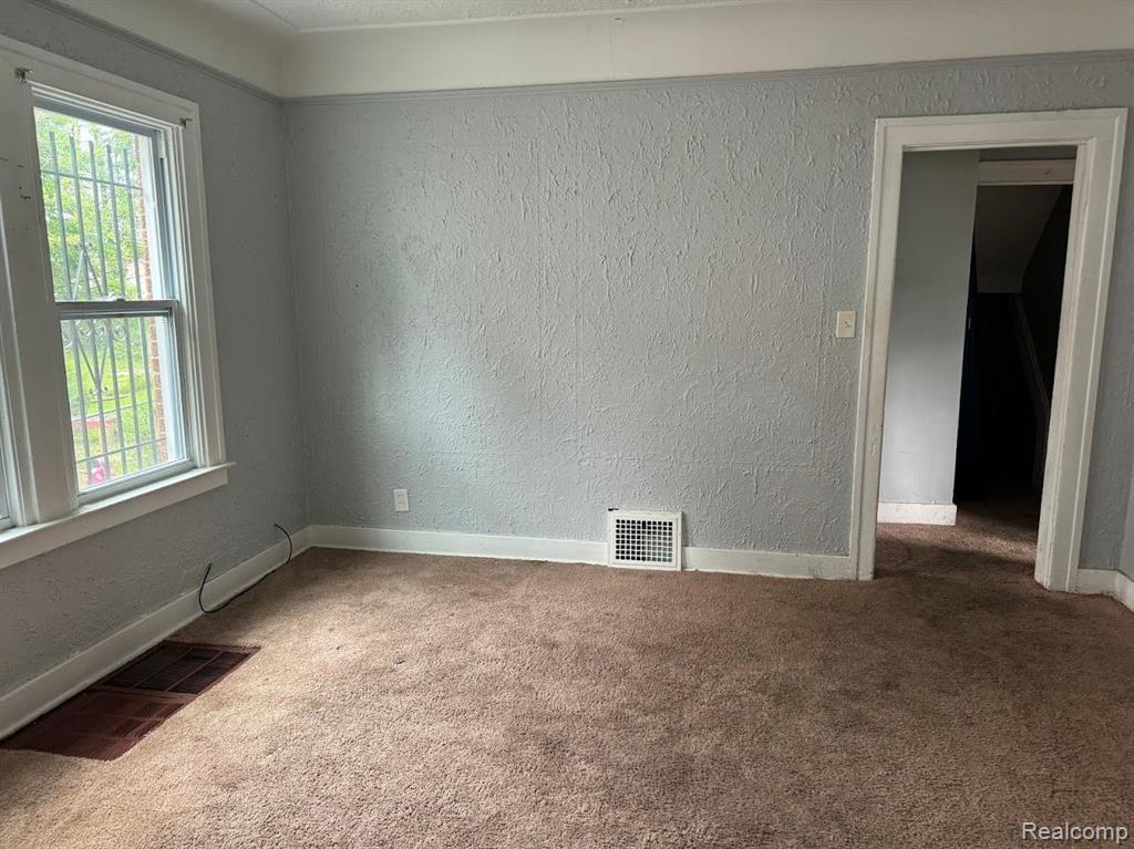9330 STEEL Street, Detroit, MI 48228 — Photo 7