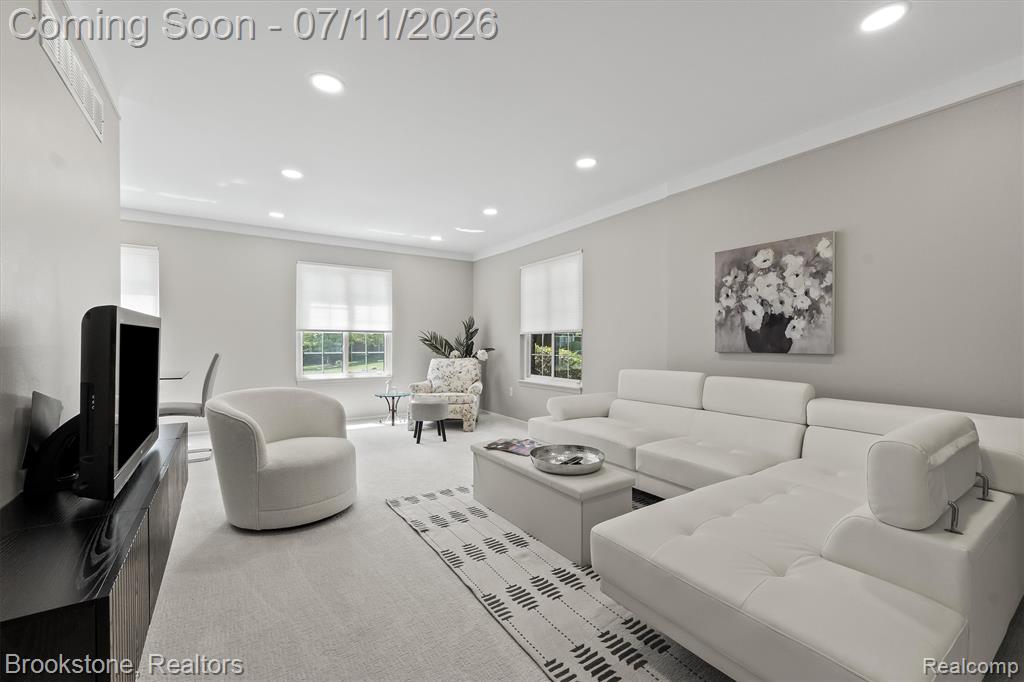 775 E Fox Hills Drive, Bloomfield Hills, MI 48304 — Photo 15