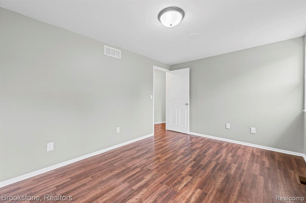 5652 Tequesta Drive, West Bloomfield, MI 48323 — Photo 34