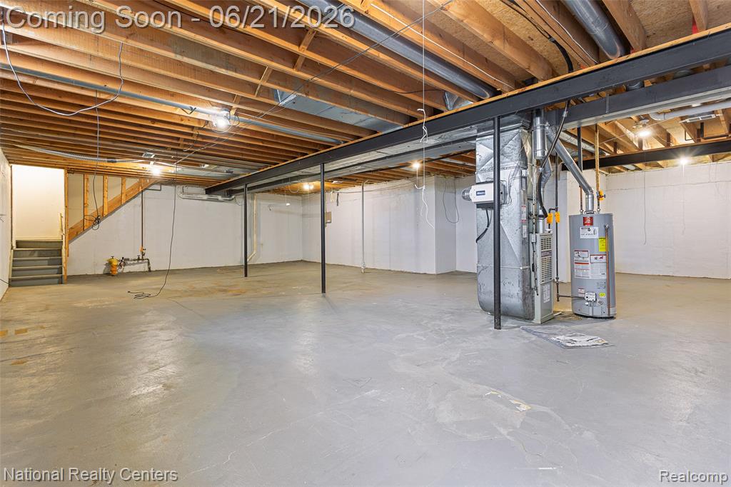 6153 Westbrooke Drive, West Bloomfield, MI — Photo 30