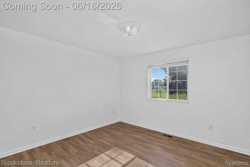 62580 Omo Road, Lenox, MI 48048 — Photo 20