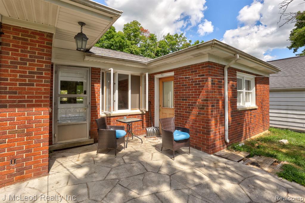 703 W Burnside Street, Caro, MI 48723 — Photo 32