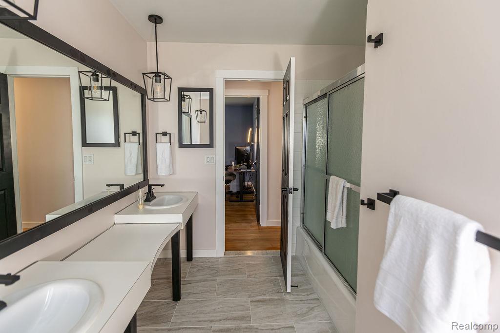 15270 Cambridge Drive, Fraser, MI 48026 — Photo 25