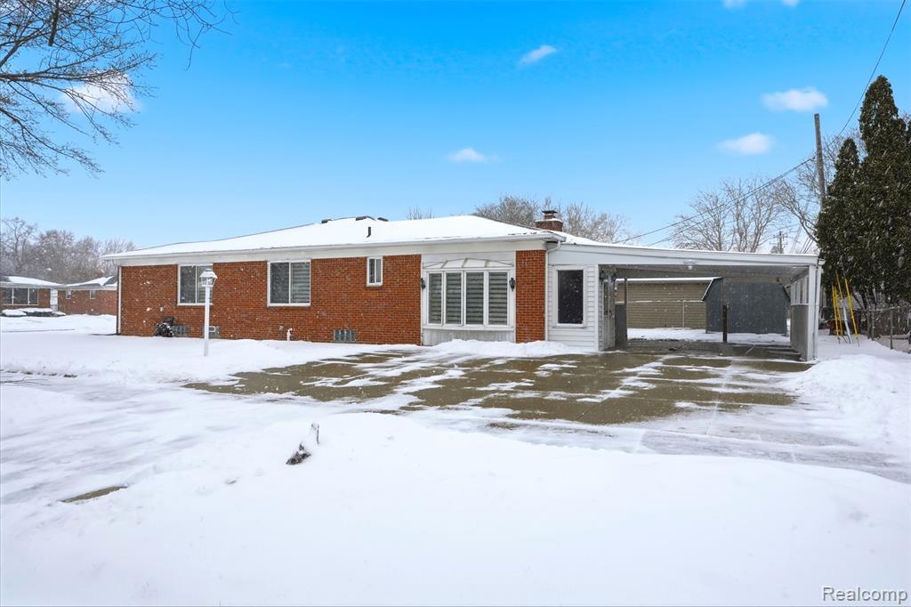 25961 Warrington Street, Dearborn Heights, MI 48127 — Photo 34