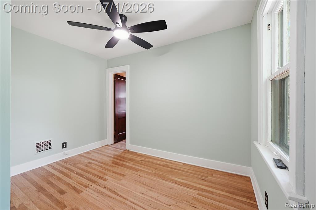715 Laprairie Street, Ferndale, MI 48220 — Photo 21