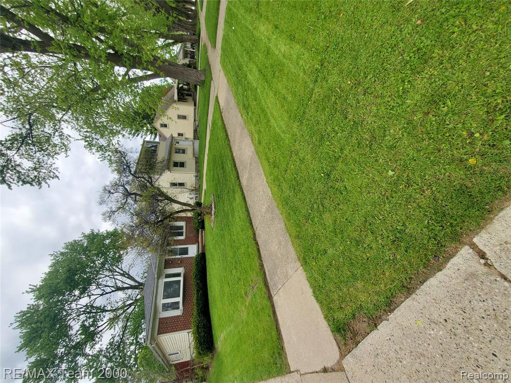5637 MERRICK Street, Dearborn Heights, MI 48125 — Photo 2