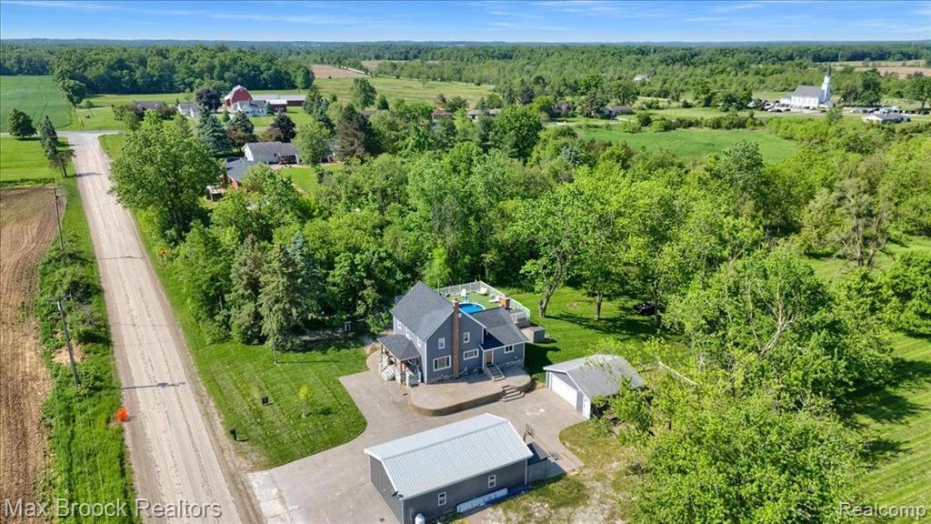 8360 Parker, Saline, MI 48176 — Photo 43