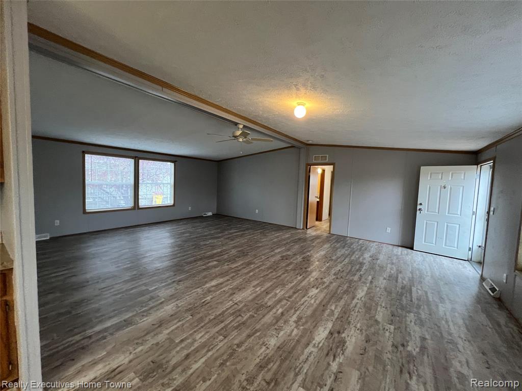 3763 CROSS CREEK, Dryden, MI 48428 — Photo 5