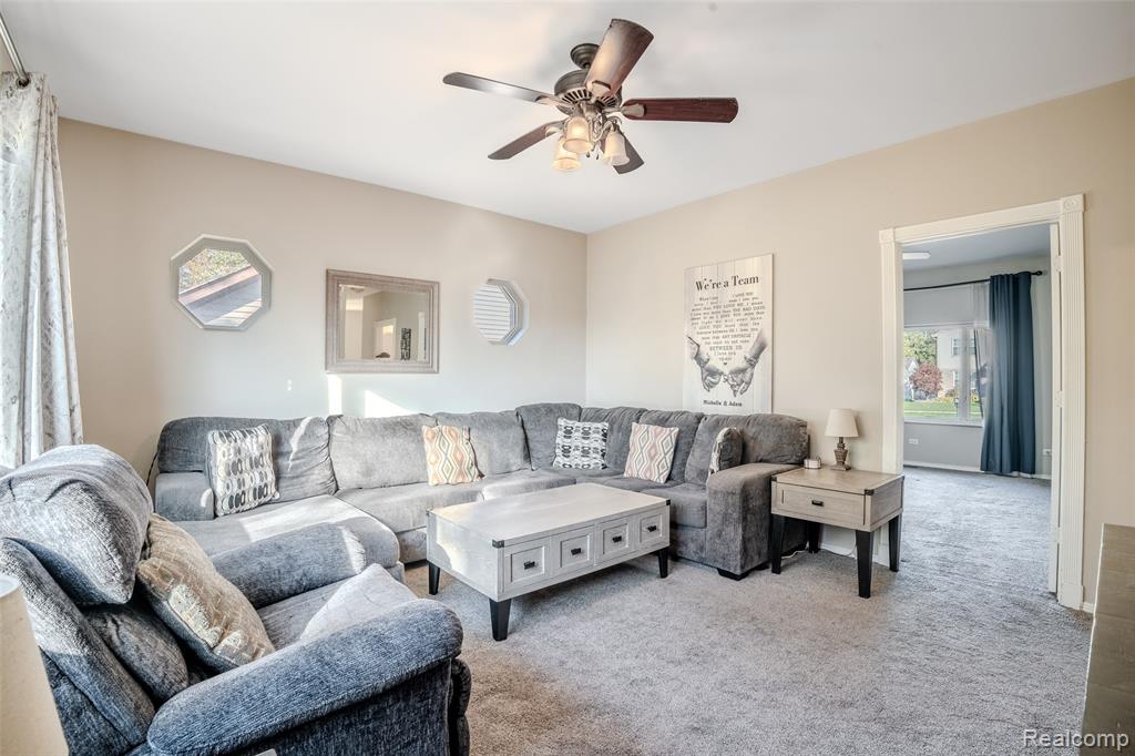 9756 Janet Street, Taylor, MI 48180 — Photo 12