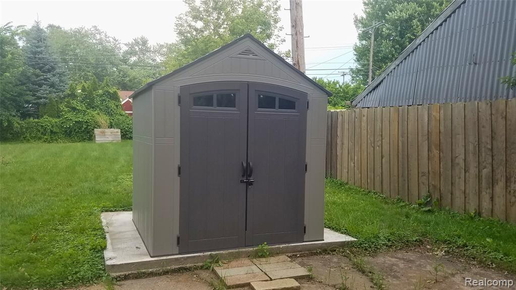 7320 Lathers Street, Westland, MI — Photo 3