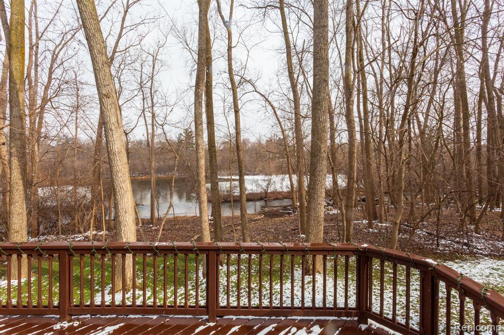 414 Roundview Drive, Rochester, MI 48307 — Photo 54
