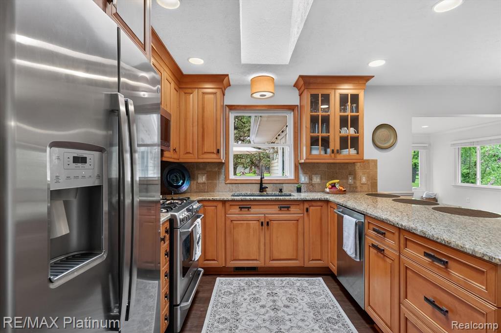 139 Edgemont Drive, Howell, MI 48855 — Photo 15