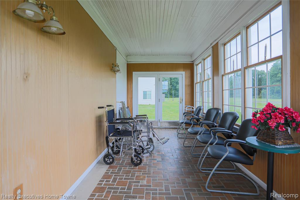 9334 River Road, Algonac, MI, 48001