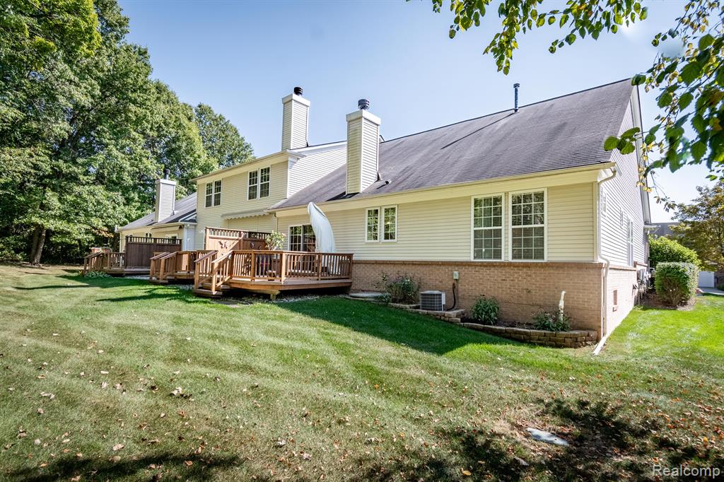 729 TELYA Ridge, Milford, MI 48381 — Photo 45