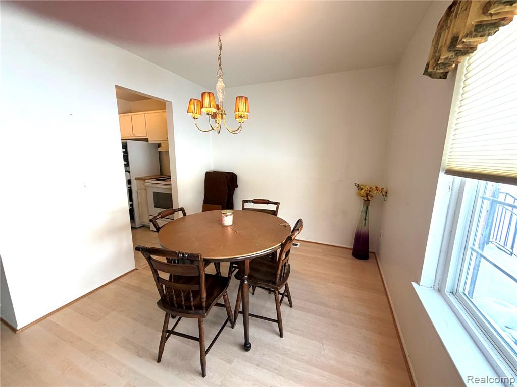 671 E Fox Hills Drive, Bloomfield Hills, MI 48304 — Photo 5