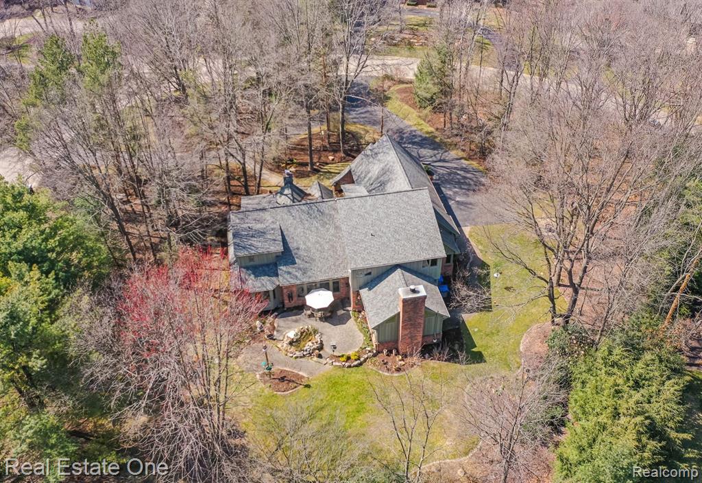 9316 LAKEBLUFF Drive, Clarkston, MI 48348 — Photo 78