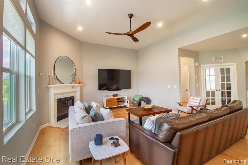 45204 Preserve Court, Novi, MI — Photo 6