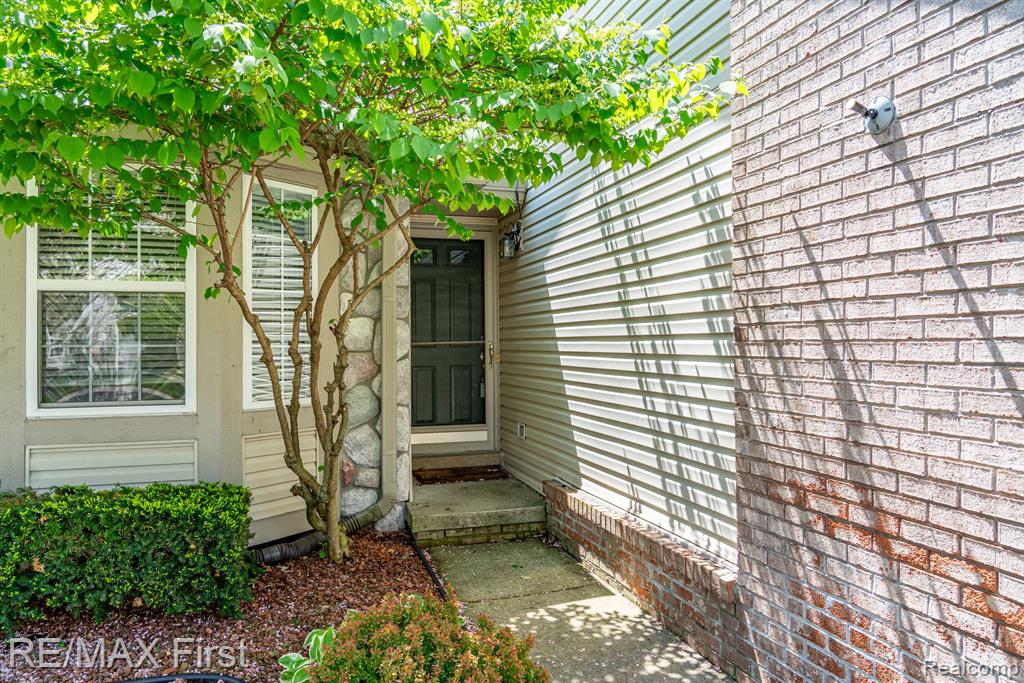 4158 RICHFIELD Drive, Sterling Heights, MI 48314 — Photo 11