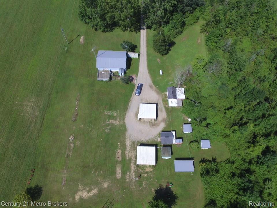 10190 Oak Road, Otisville, MI 48463 — Photo 42