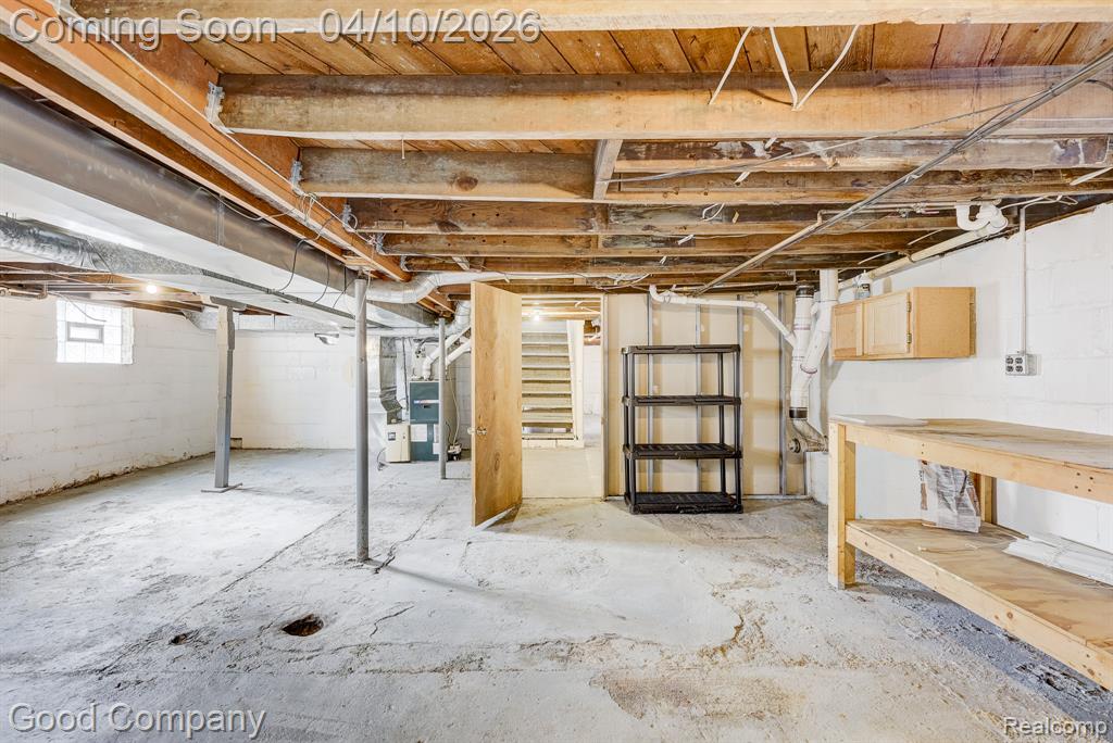 502 E LEWISTON Avenue, Ferndale, MI 48220 — Photo 33