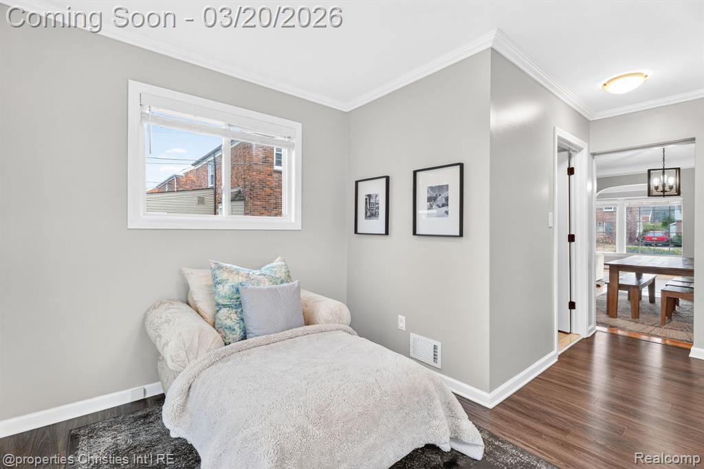 1922 Norwood Drive, Grosse Pointe Woods, MI 48236 — Photo 22