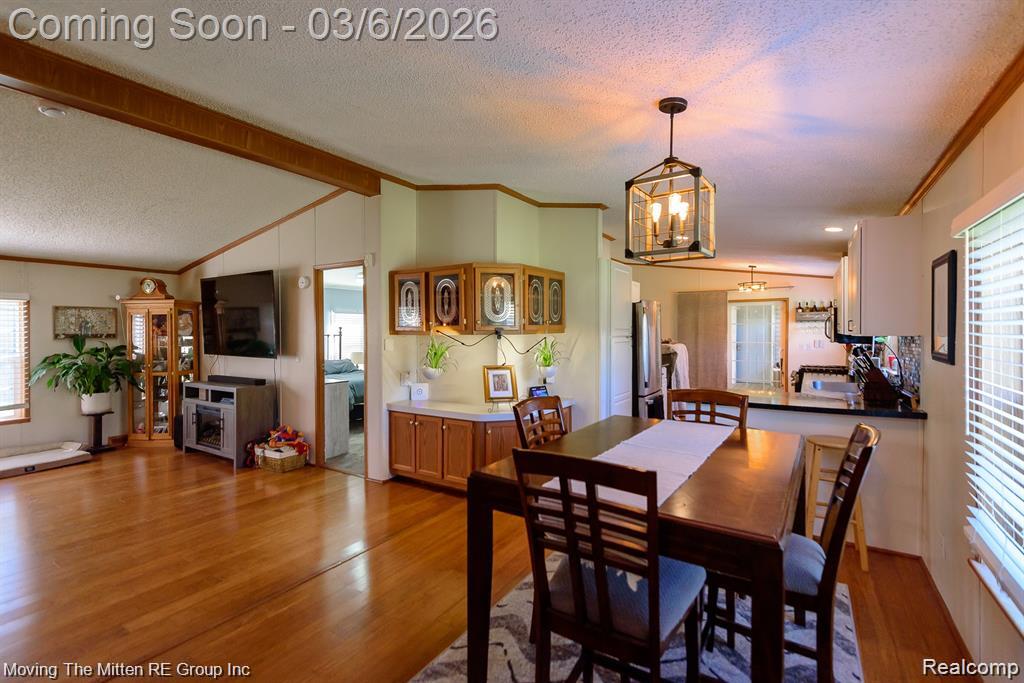 18555 Elwell Road, Belleville, MI 48111 — Photo 10