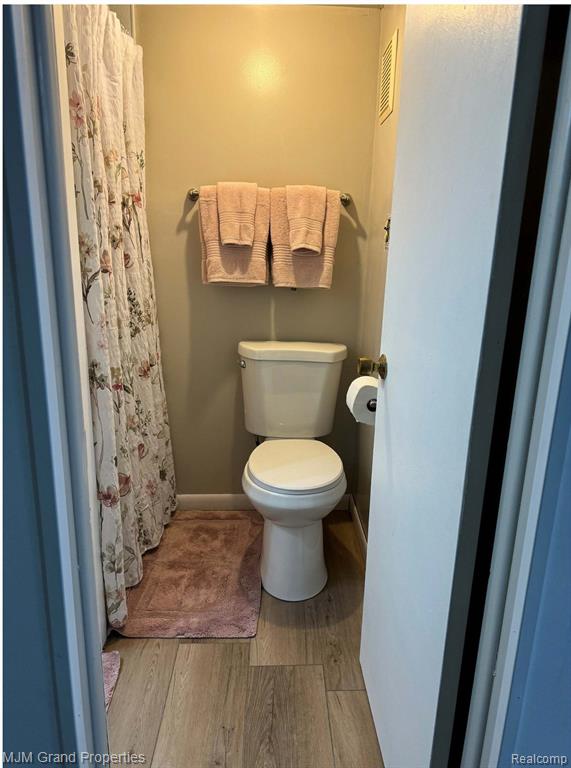 9738 MICHAEL Drive, Romulus, MI 48174 — Photo 22