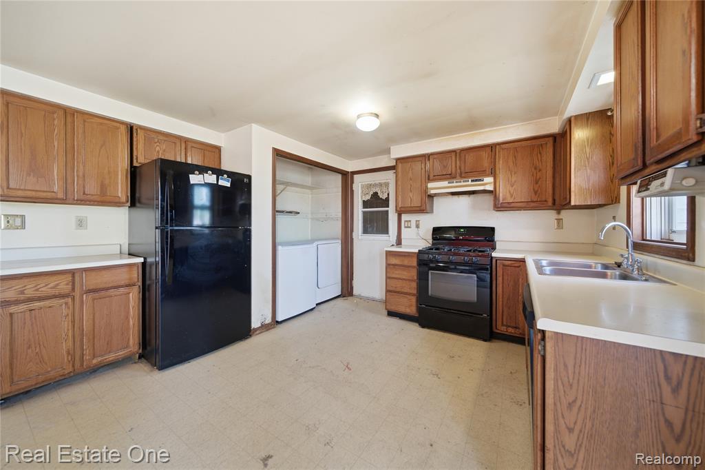 11458 College Avenue, Pinckney, MI 48169 — Photo 7