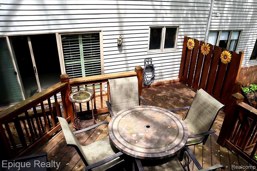 6607 Ridgeview Drive, Clarkston, MI — Photo 6