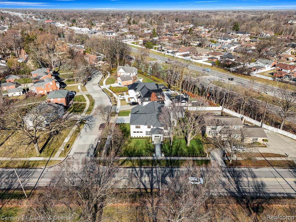 2211 Golfview Drive, Dearborn, MI, 48128