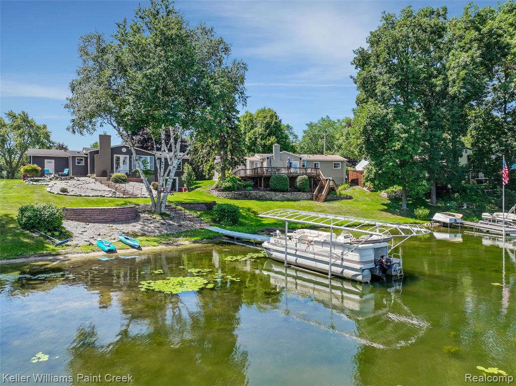 5842 Pleasant Drive, Waterford, MI 48329 — Photo 41