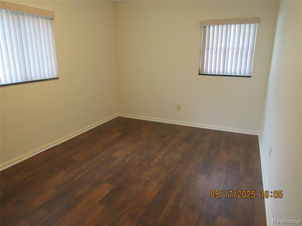 5962 McMillan Street, Dearborn Heights, MI 48127 — Photo 4