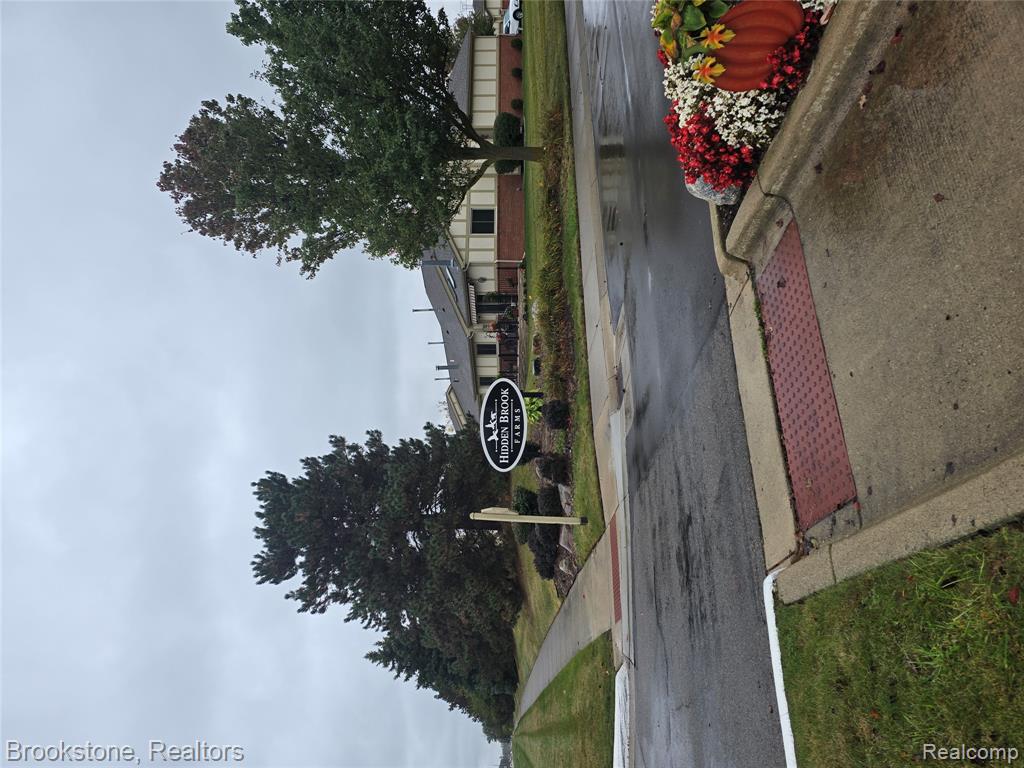 42266 Brookview Lane, 1, Clinton Twp, MI 48038 — Photo 22